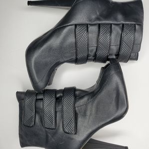 Aldo Spana open-toe bootie 10